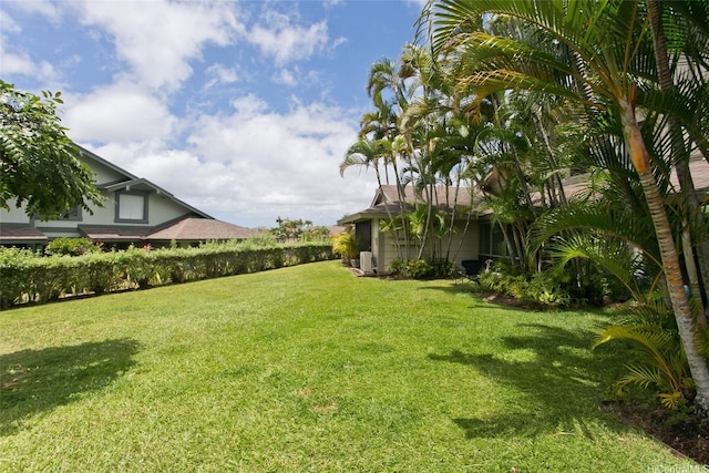 98-1819 Kaahumanu St Unit 78B, Aiea, HI 96701 - view of green lawn
