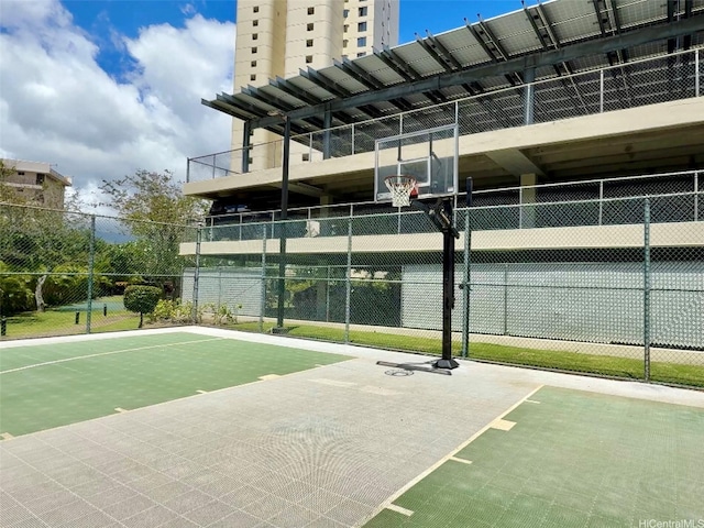 990 Ala Nanala St Unit 19A, Honolulu, HI 96818 - view of sport court with community basketball court and fence