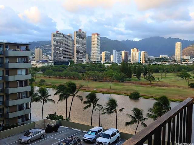 2345 Ala Wai Blvd Unit 1010, Honolulu, HI 96815 - city view featuring a water and mountain view