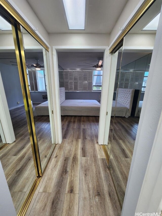 2500 Kalakaua Ave Unit 201, Honolulu, HI 96815 - hall with wood finished floors