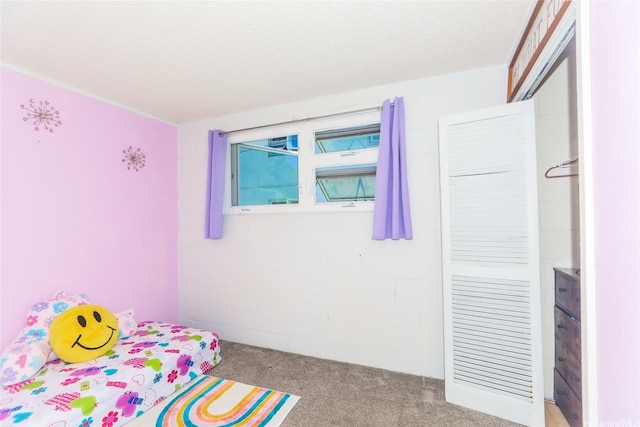 unfurnished bedroom featuring carpet floors