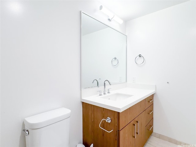 629 Keeaumoku St Unit 2205, Honolulu, HI 96814 - bathroom with toilet and vanity