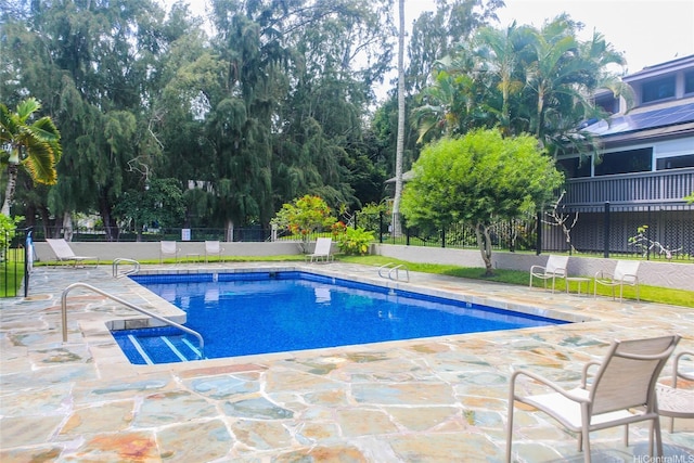 45-995 Wailele Rd Unit 8, Kaneohe, HI 96744 - view of swimming pool featuring a patio