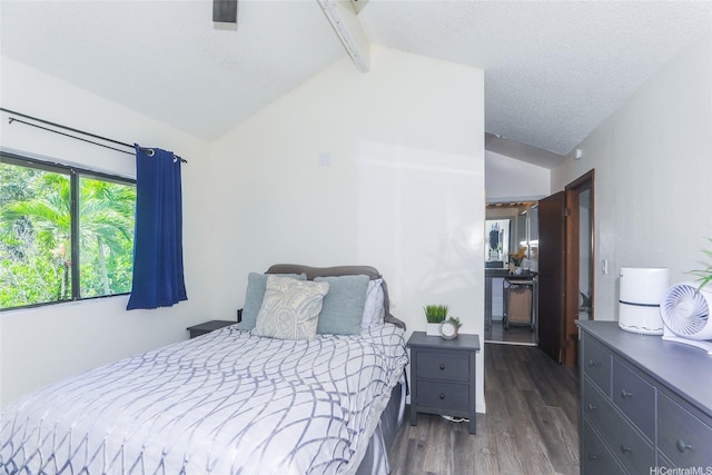 45-995 Wailele Rd Unit 8, Kaneohe, HI 96744 - bedroom with wood finished floors