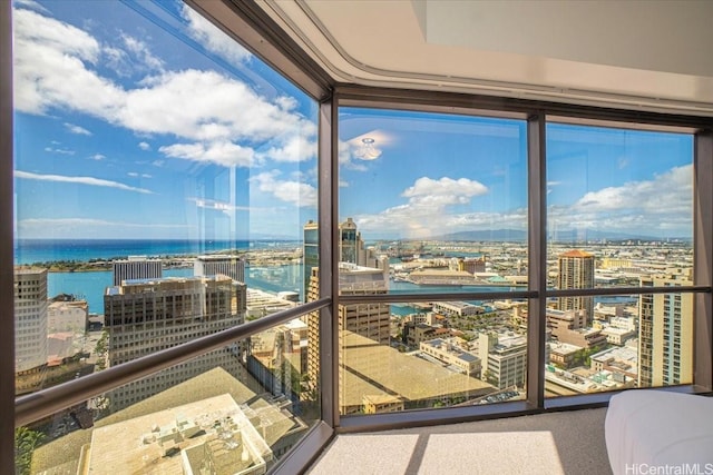 1088 Bishop St Unit 3706, Honolulu, HI 96813 - sunroom with a view of city and a water view