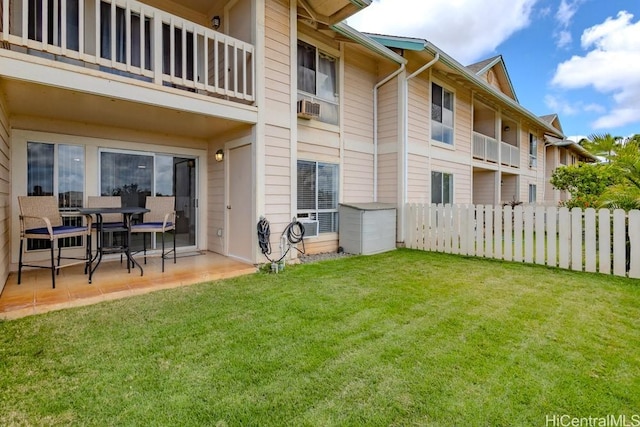 92-1226 Palahia St Unit Cc105, Kapolei, HI 96707 - view of yard with a patio and cooling unit