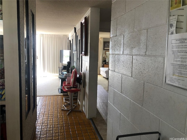 647 Kunawai Ln Unit A507, Honolulu, HI 96817 - view of hall
