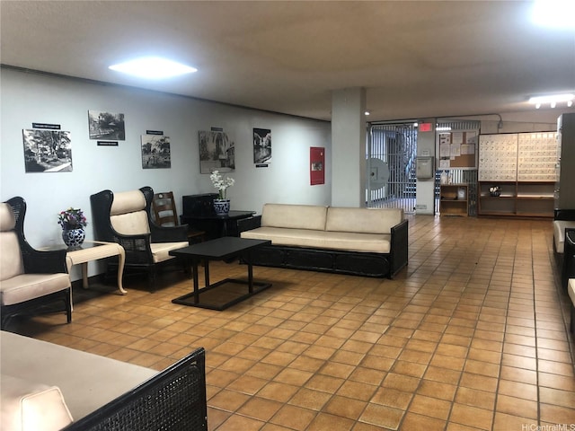 647 Kunawai Ln Unit A507, Honolulu, HI 96817 - view of building lobby