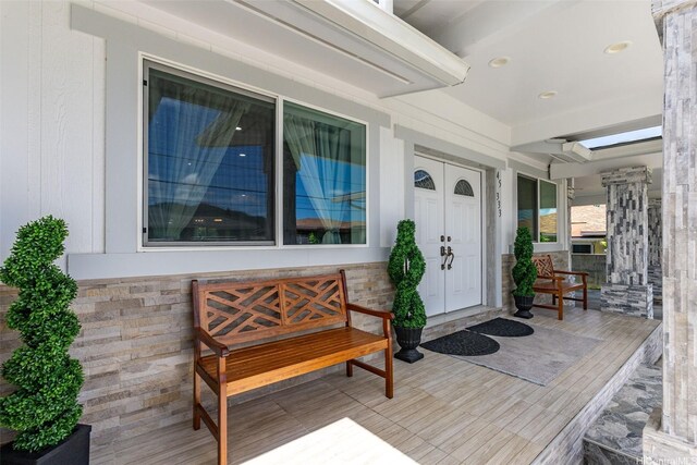 45-333 Mahalani St, Kaneohe, HI 96744 - doorway to property featuring covered porch