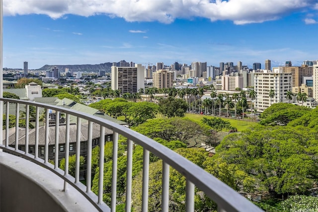 1805 Poki St Unit 1101, Honolulu, HI 96822 - balcony featuring a skyline view