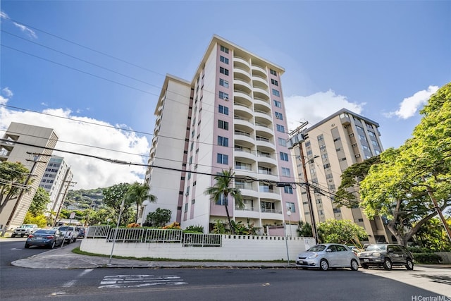 1805 Poki St Unit 1101, Honolulu, HI 96822 - view of apartment building / complex
