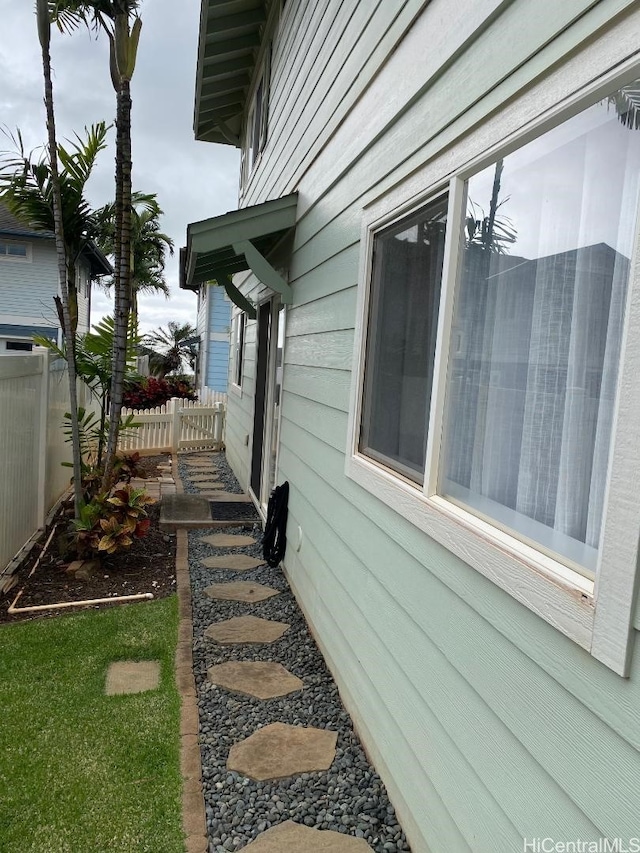 92-7049 Elele St Unit 71, Kapolei, HI 96707 - view of home's exterior with fence