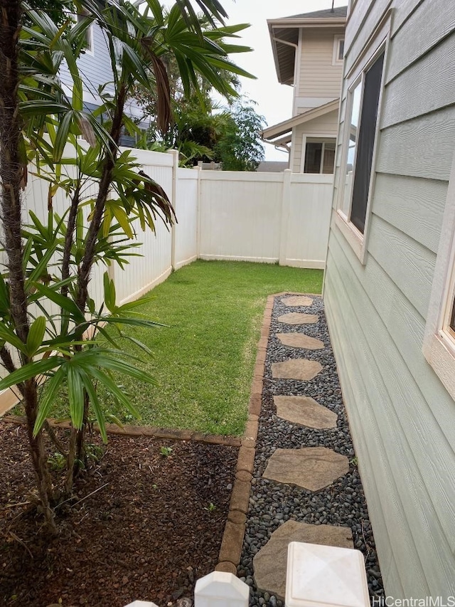 92-7049 Elele St Unit 71, Kapolei, HI 96707 - view of yard