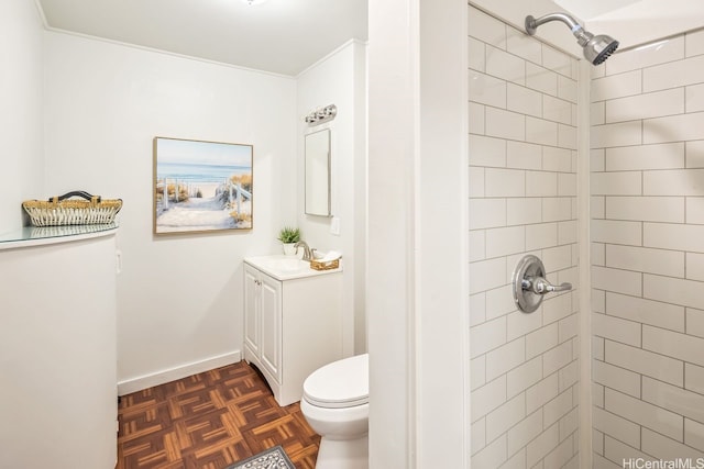 2023 Round Top Dr, Honolulu, HI 96822 - bathroom featuring toilet, tiled shower, and vanity