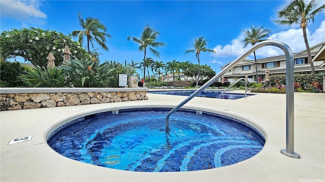 92-1490 Aliinui Dr Unit 803, Kapolei, HI 96707 - view of swimming pool featuring a hot tub