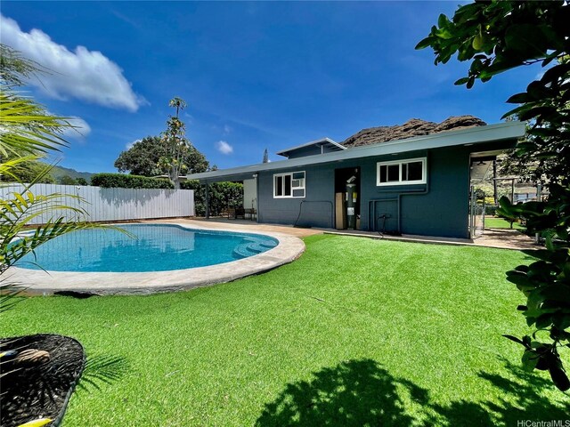 87-224 Laulele St, Waianae, HI 96792 - view of swimming pool