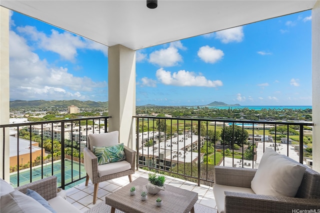 322 Aoloa St Unit 1403, Kailua, HI 96734 - balcony featuring a mountain view and an outdoor hangout area