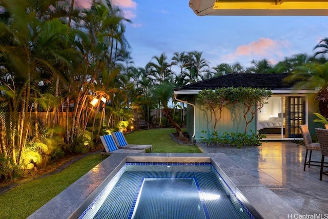 49 Pilipu Pl, Kailua, HI 96734 - view of pool with a hot tub, a patio, and a yard