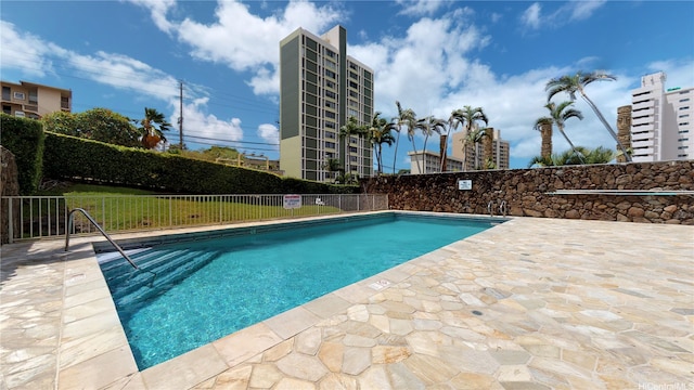 2888 Ala Ilima St Unit 512, Honolulu, HI 96818 - community pool featuring fence and a patio area