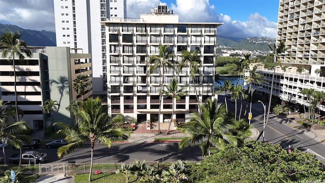 440 Seaside Ave Unit 404, Honolulu, HI 96815 - view of apartment building / complex with a mountain view