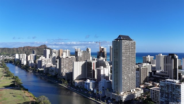 440 Seaside Ave Unit 404, Honolulu, HI 96815 - city view featuring a nearby body of water