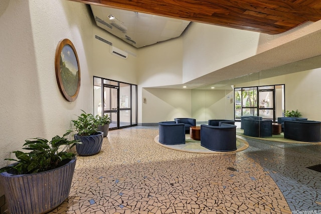 300 Wai Nani Way Unit 1902, Honolulu, HI 96815 - common area with a high ceiling