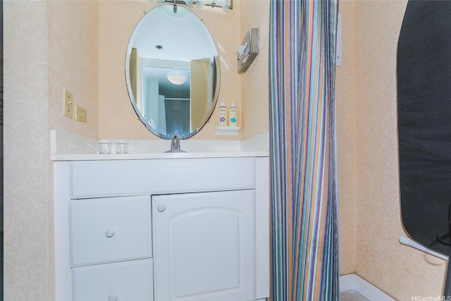 444 Kanekapolei St Unit 507, Honolulu, HI 96815 - bathroom featuring vanity