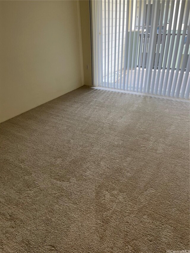 520 Lunalilo Home Rd Unit 7414, Honolulu, HI 96825 - empty room with carpet