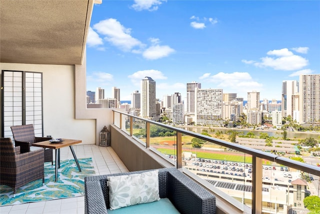 581 Kamoku St Unit 2408, Honolulu, HI 96826 - balcony with a view of skyline