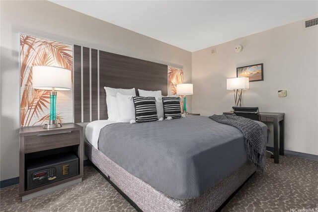 1850 Ala Moana Blvd Unit 202, Honolulu, HI 96815 - carpeted bedroom with baseboards