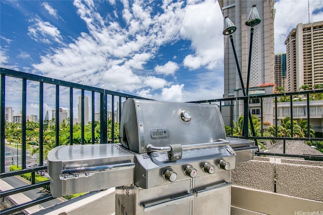 1850 Ala Moana Blvd Unit 202, Honolulu, HI 96815 - exterior view of a city view