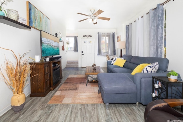 92-7049 Elele St Unit 29, Kapolei, HI 96707 - living room featuring wood finished floors and a ceiling fan