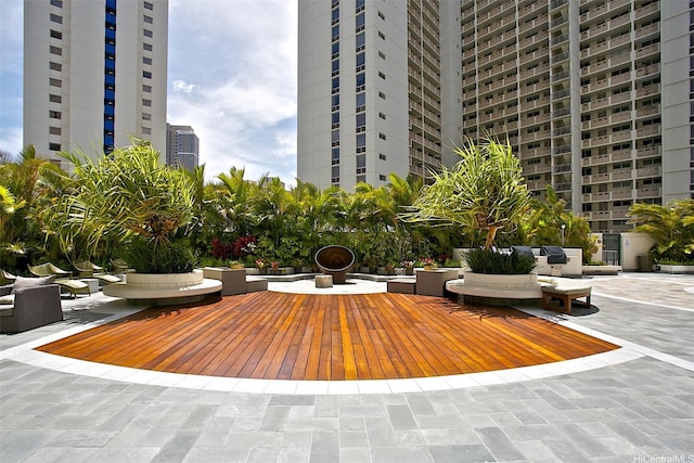 1837 Kalakaua Ave Unit 1102, Honolulu, HI 96815 - view of property's community with a patio