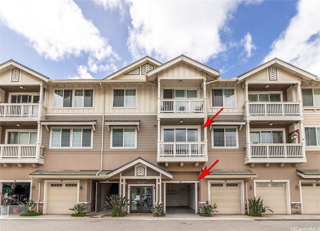 1020 Kakala St Unit 914, Kapolei, HI 96707 - view of property with an attached garage