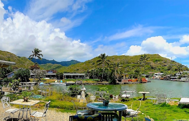 6254 Kawaihae Pl Unit C, Honolulu, HI 96825 - surrounding community with a water and mountain view