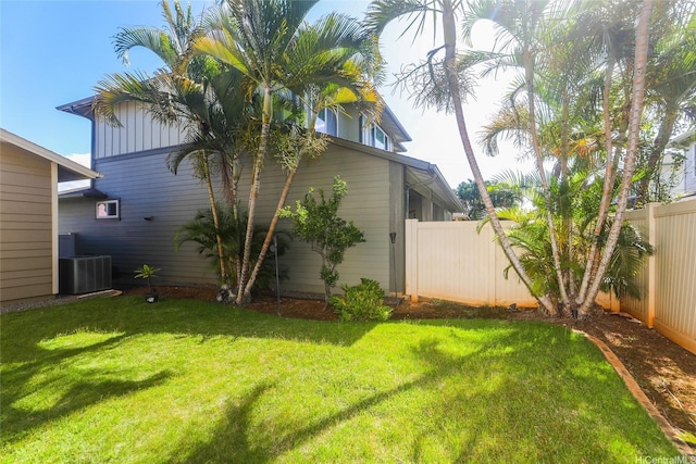 91-1173 Pekau St, Ewa Beach, HI 96706 - view of yard with cooling unit