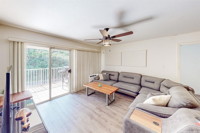 95-270 Waikalani Dr Unit L104, Mililani, HI 96789 - living area featuring light wood-type flooring and a ceiling fan