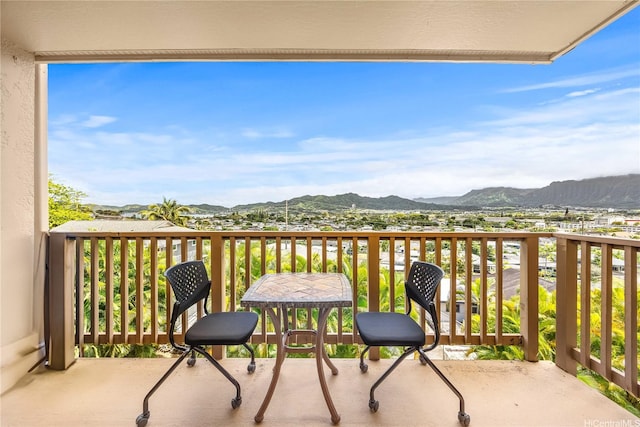 46-049 Aliianela Pl Unit 1713, Kaneohe, HI 96744 - balcony with a mountain view
