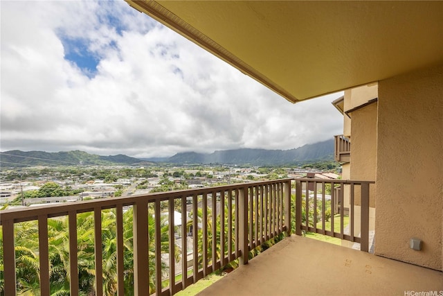46-049 Aliianela Pl Unit 1713, Kaneohe, HI 96744 - balcony featuring a mountain view