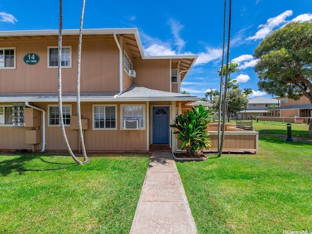 91-1066 Makaaloa St Unit 14D, Ewa Beach, HI 96706 - multi unit property with a front yard