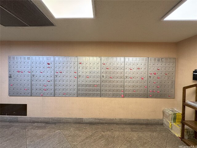 1778 Ala Moana Blvd Unit 1502, Honolulu, HI 96815 - surrounding community featuring mail area