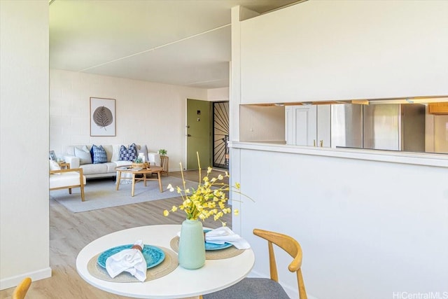 94-327 Hokuahiahi St Unit 325, Mililani, HI 96789 - dining room with wood finished floors