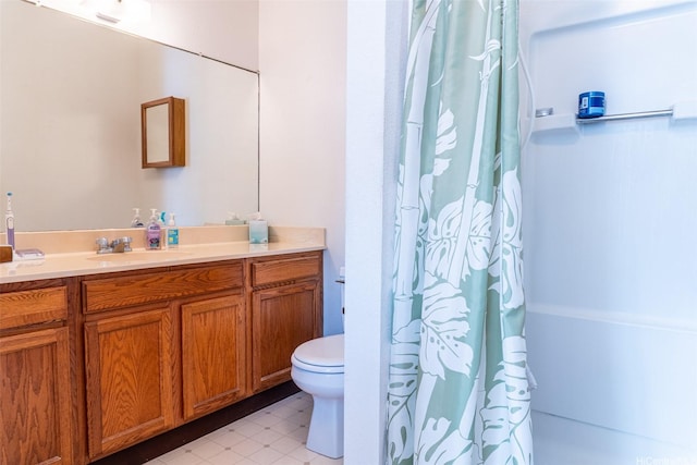 1164 Manulani St, Kailua, HI 96734 - bathroom featuring toilet, vanity, and a shower with curtain