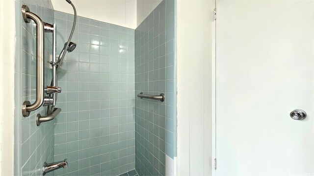1708 Kino St, Honolulu, HI 96819 - photo 13