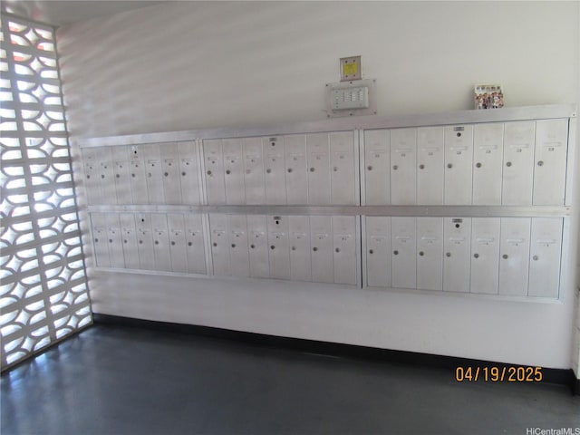 1670 Kalakaua Ave Unit 603, Honolulu, HI 96826 - detailed view of mail area and concrete floors