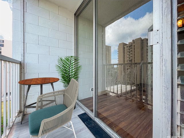 2509 Ala Wai Blvd Unit 804, Honolulu, HI 96815 - view of balcony