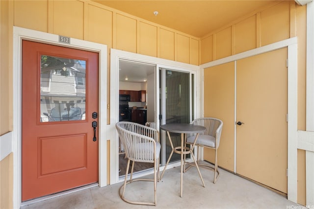 458 Manawai St Unit 512, Kapolei, HI 96707 - doorway to property with board and batten siding