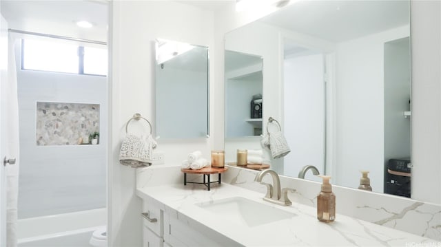 98-501 Koauka Loop Unit A1006, Aiea, HI 96701 - full bath with vanity, toilet, and  shower combination