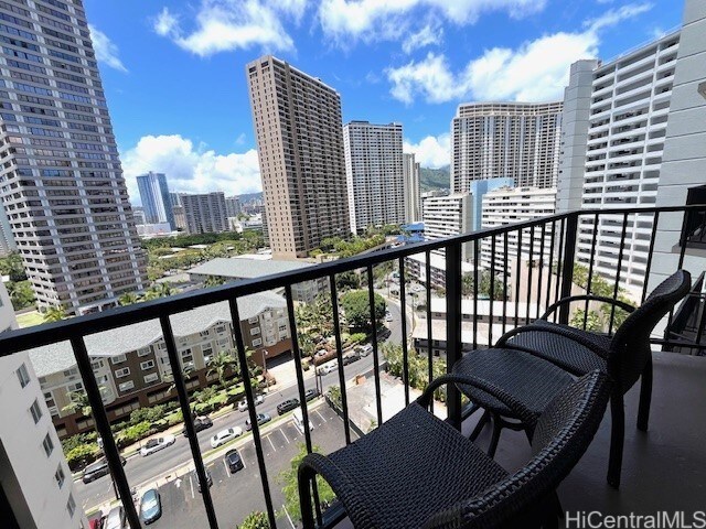 1850 Ala Moana Blvd Unit 1007, Honolulu, HI 96815 - balcony with a view of city