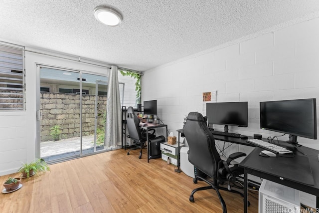 2501 Coyne St Unit 102, Honolulu, HI 96826 - photo 14